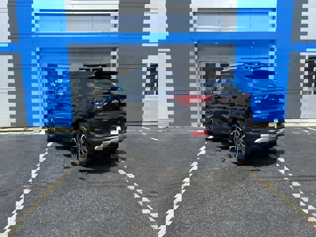 New 2025 Chevrolet TrailBlazer LT w/ Convenience Package image 4