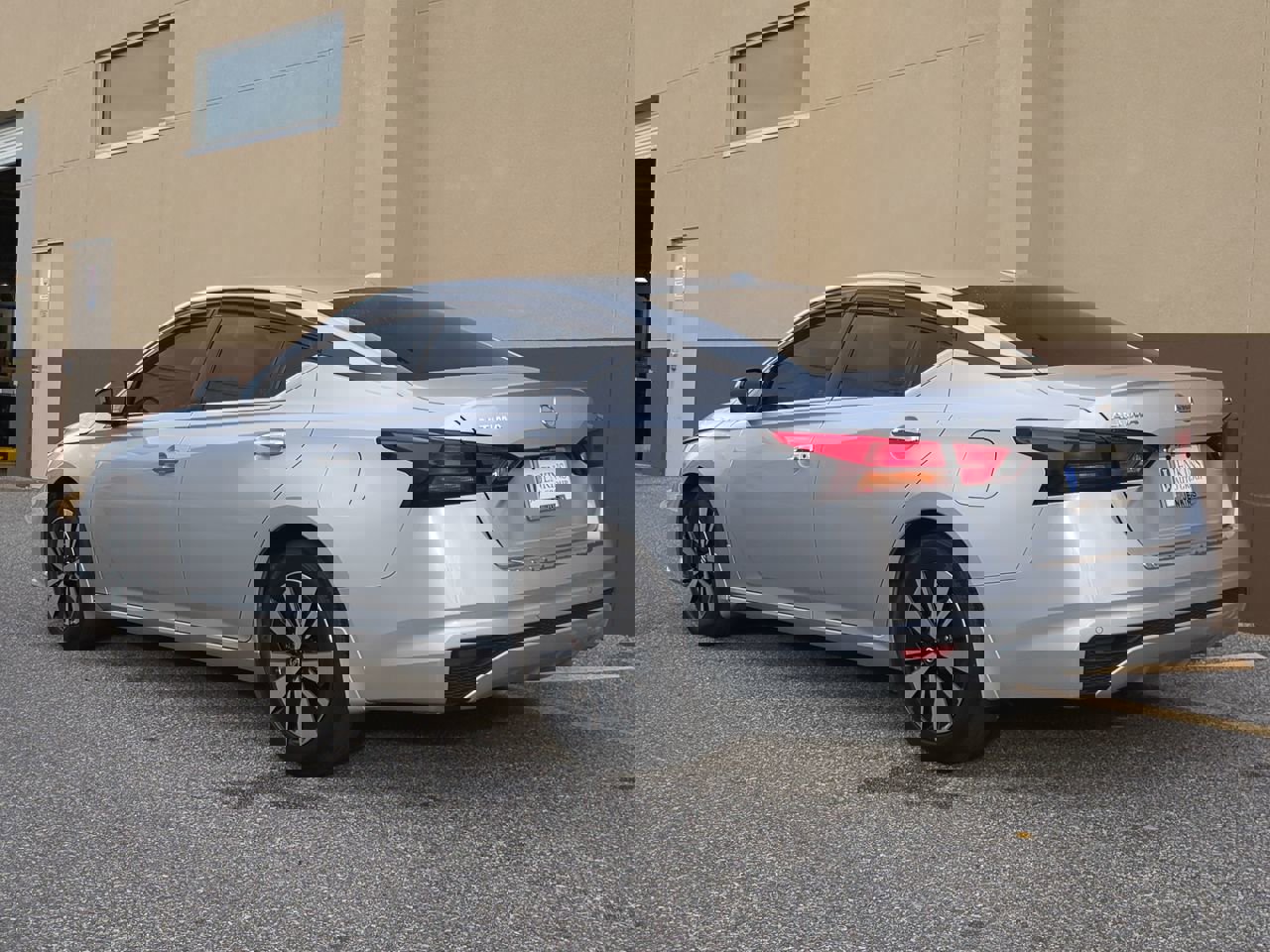 Used 2022 Nissan Altima 2.5 SV image 6