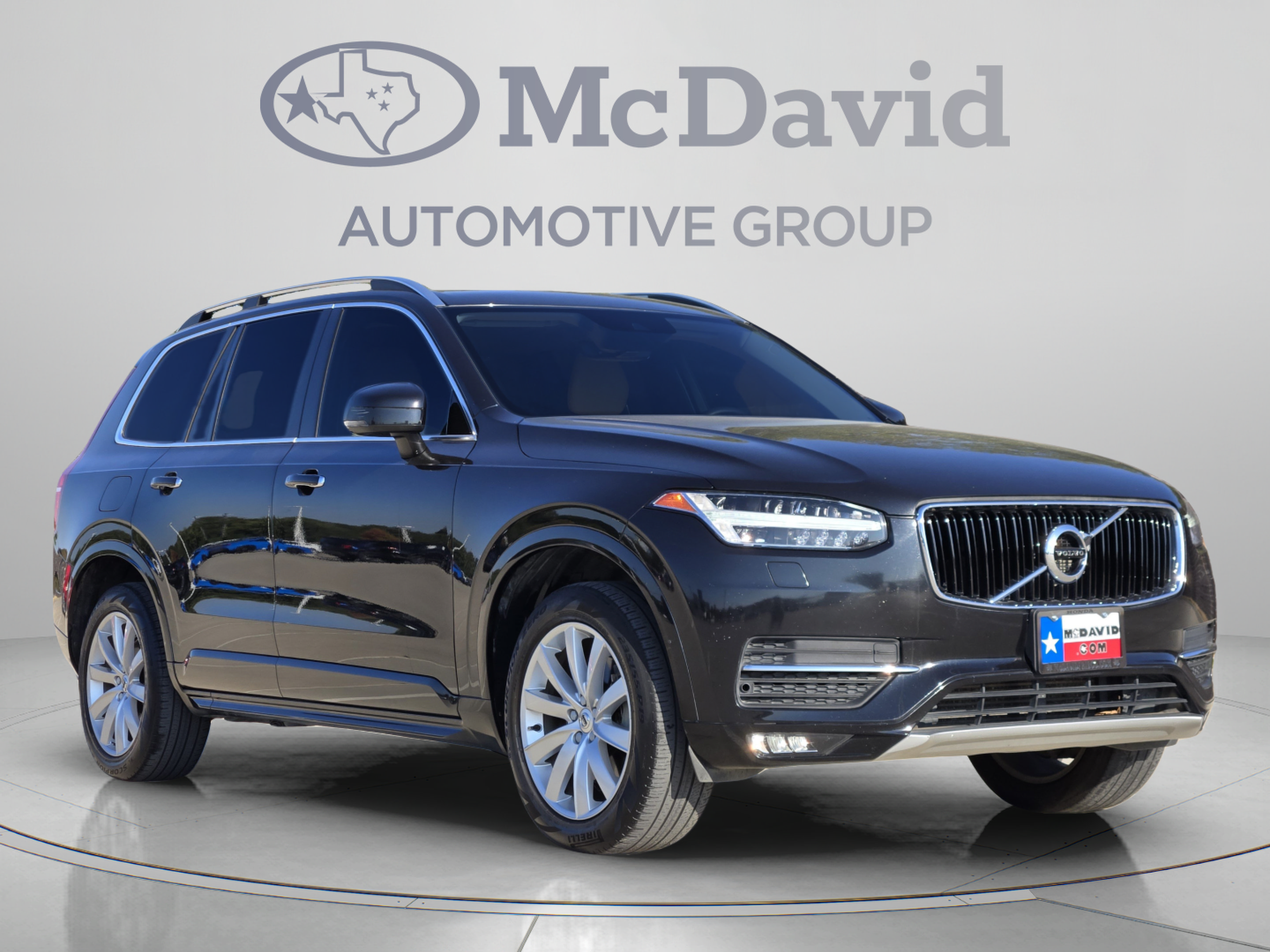 Used 2016 Volvo XC90 T6 Momentum w/ Momentum Plus Package AWD/4WD image 7