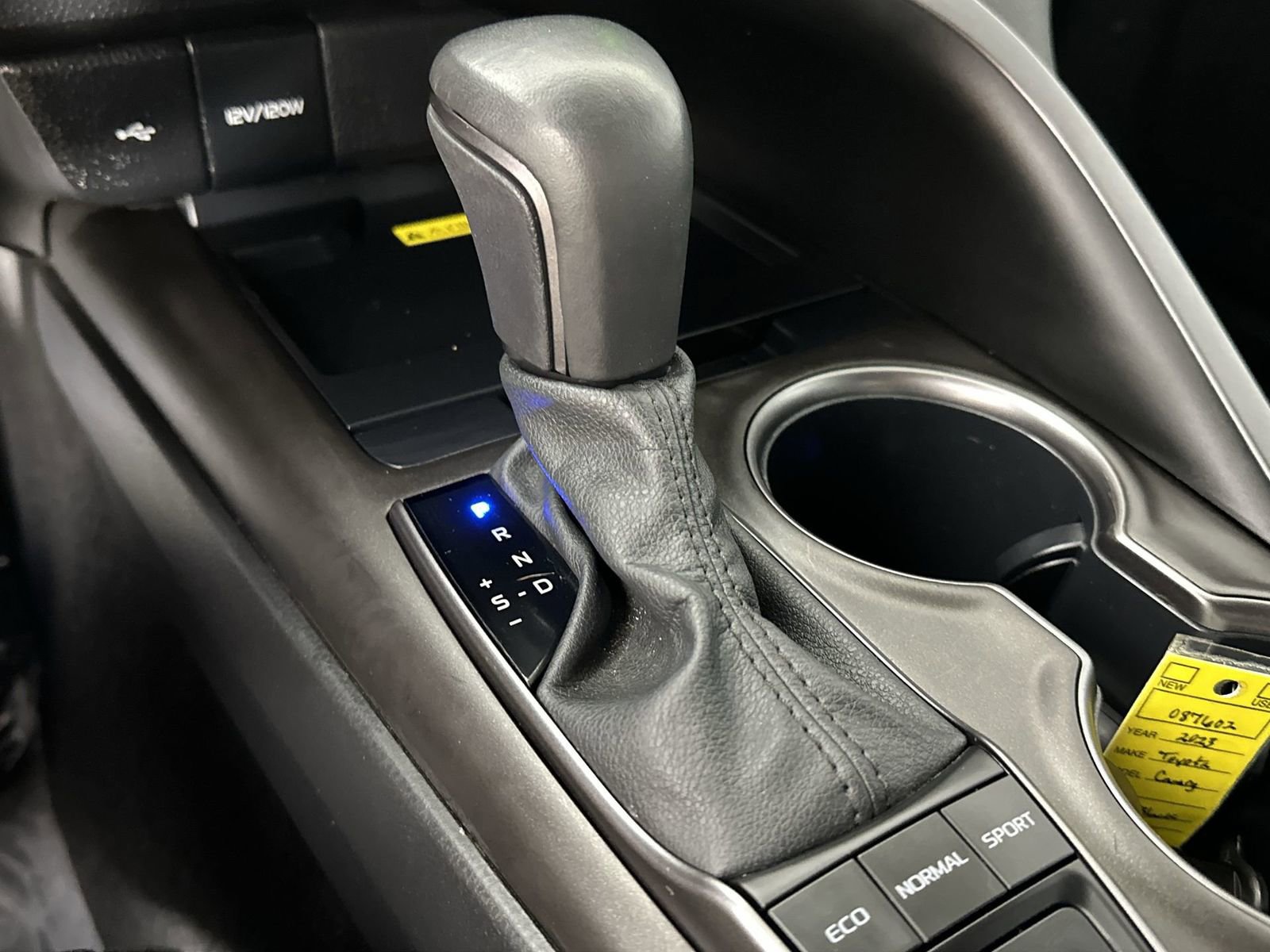 Used 2023 Toyota Camry XSE w/ Navigation Package image 24