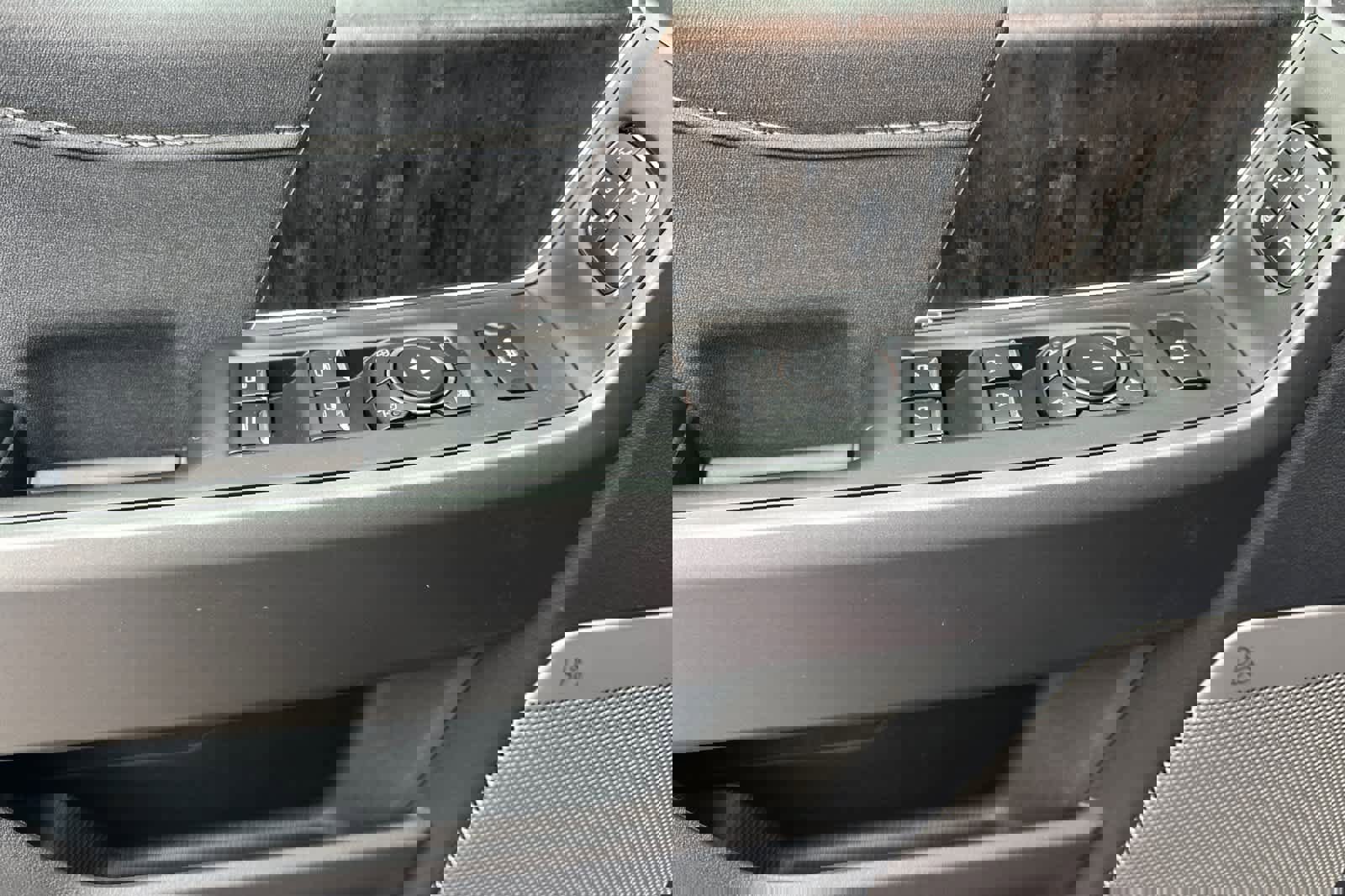 New 2026 Ford F350 Lariat w/ Lariat Premium Package image 13