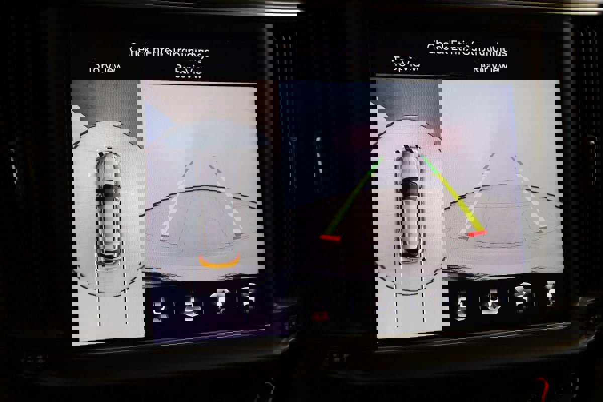 Used 2022 Maserati Levante Modena image 10