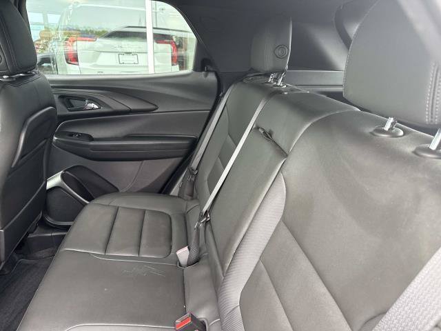 Used 2025 Chevrolet TrailBlazer ACTIV w/ Driver Confidence Package AWD/4WD image 23