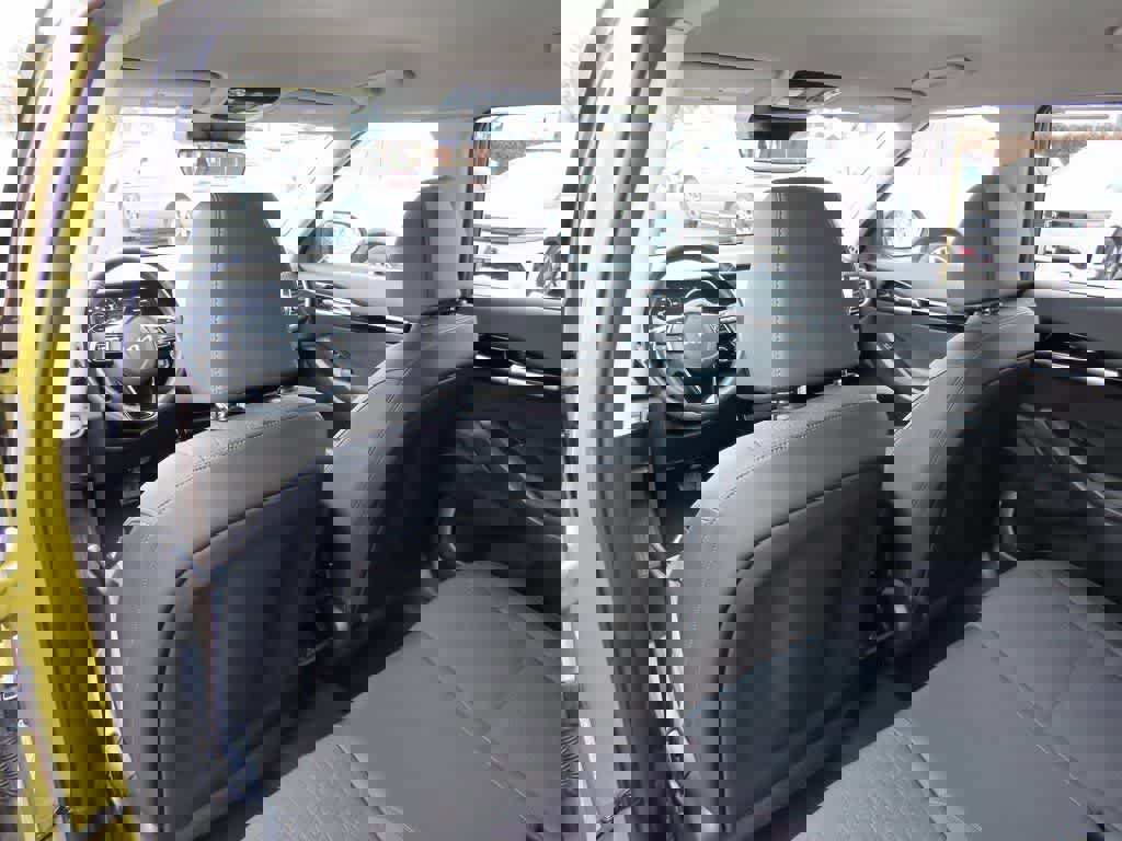 Used 2024 Kia Seltos X-Line image 15