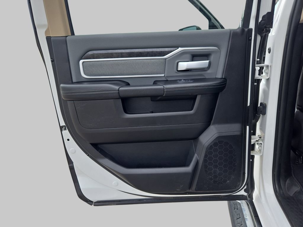 Used 2019 RAM 2500 Big Horn AWD/4WD image 17