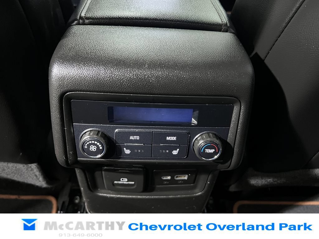Used 2021 GMC Acadia AT4 w/ Technology Package AWD/4WD image 29