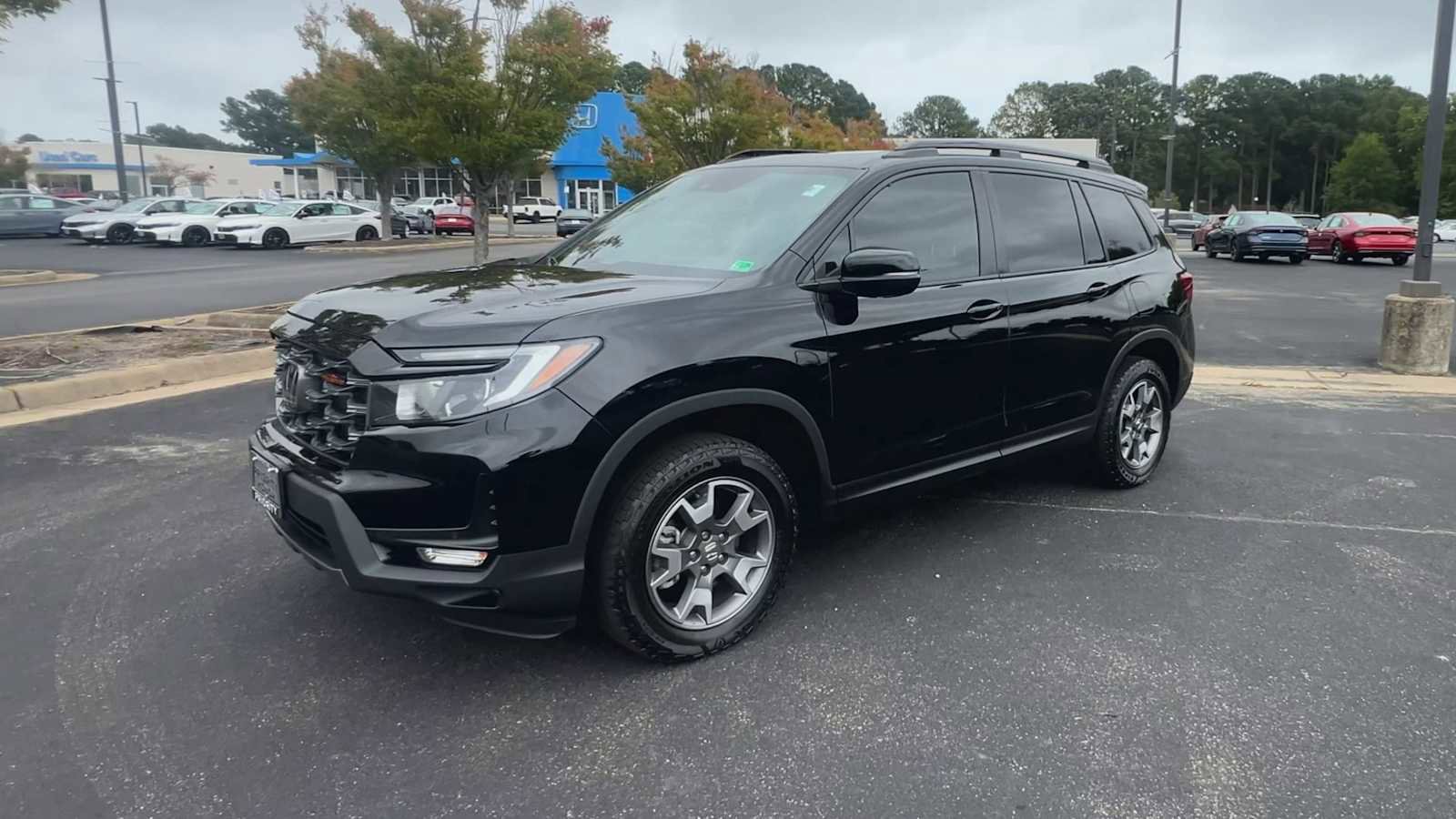 Certified 2023 Honda Passport TrailSport image 4