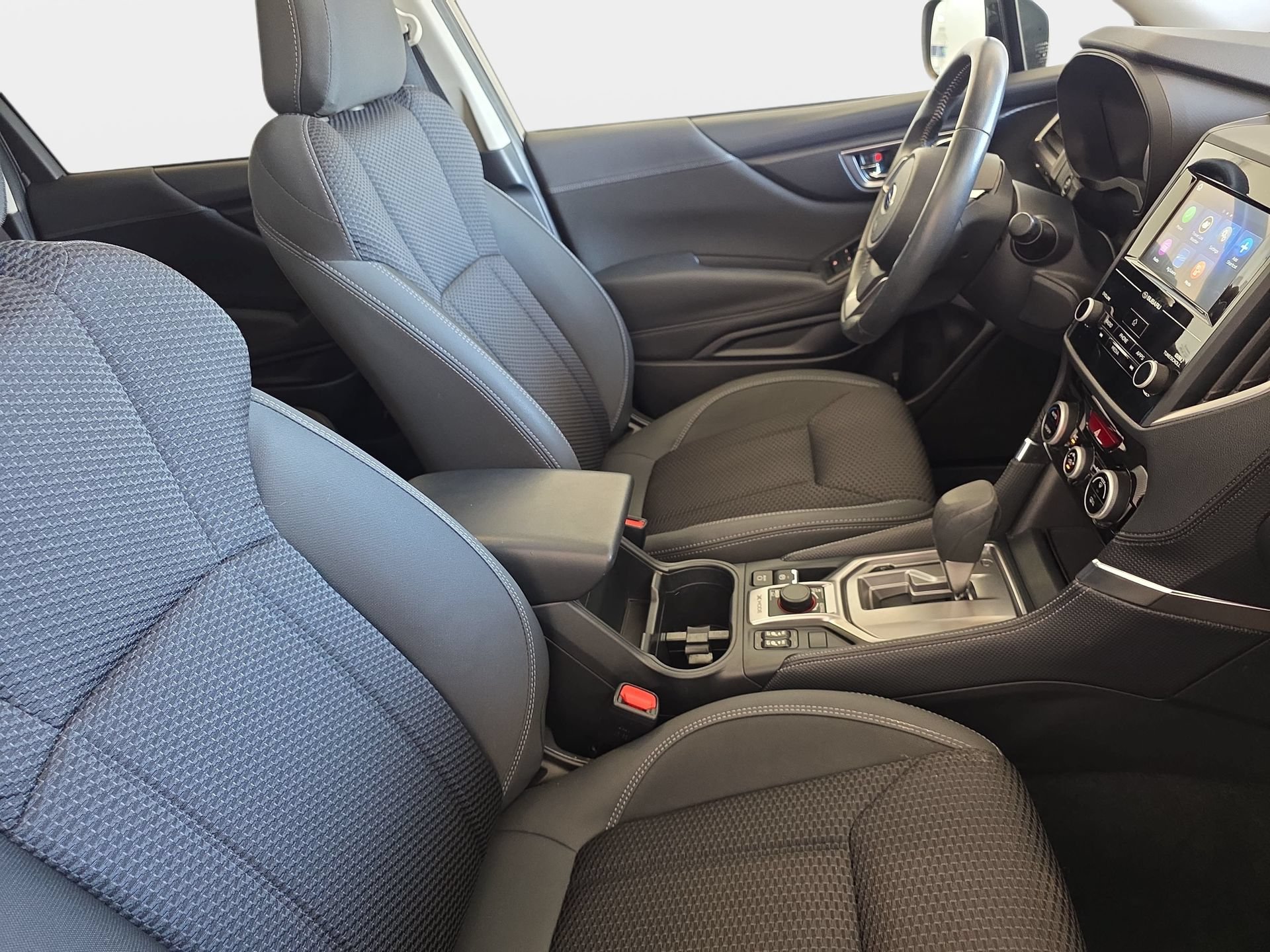 Used 2024 Subaru Forester Premium AWD/4WD image 10