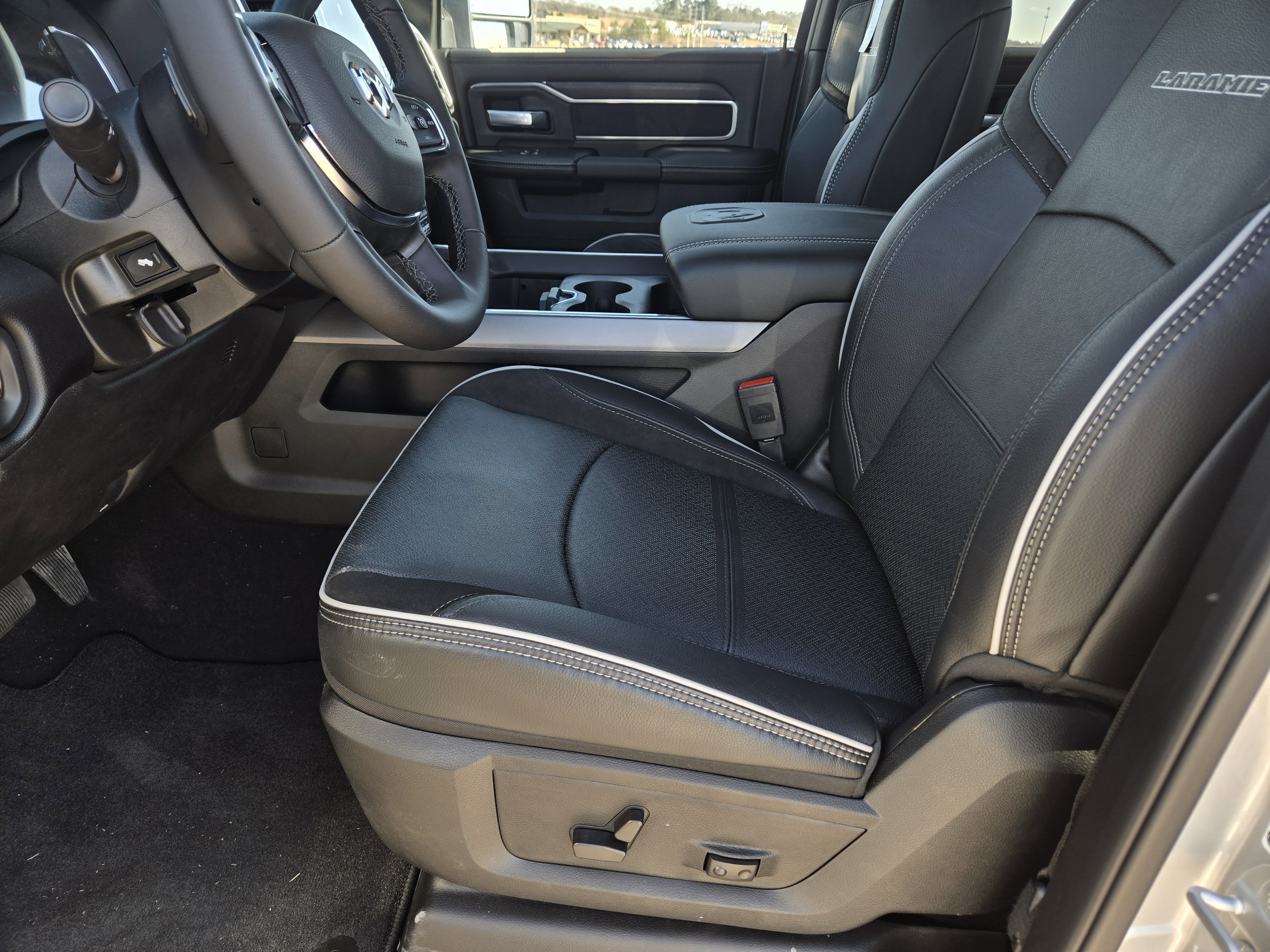 New 2026 RAM 2500 Laramie w/ Sport Appearance Package image 16