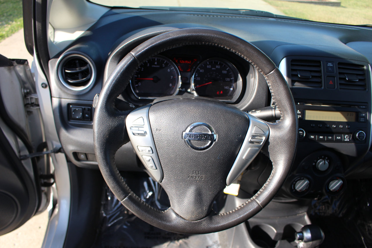 Used 2014 Nissan Versa Note SV image 18
