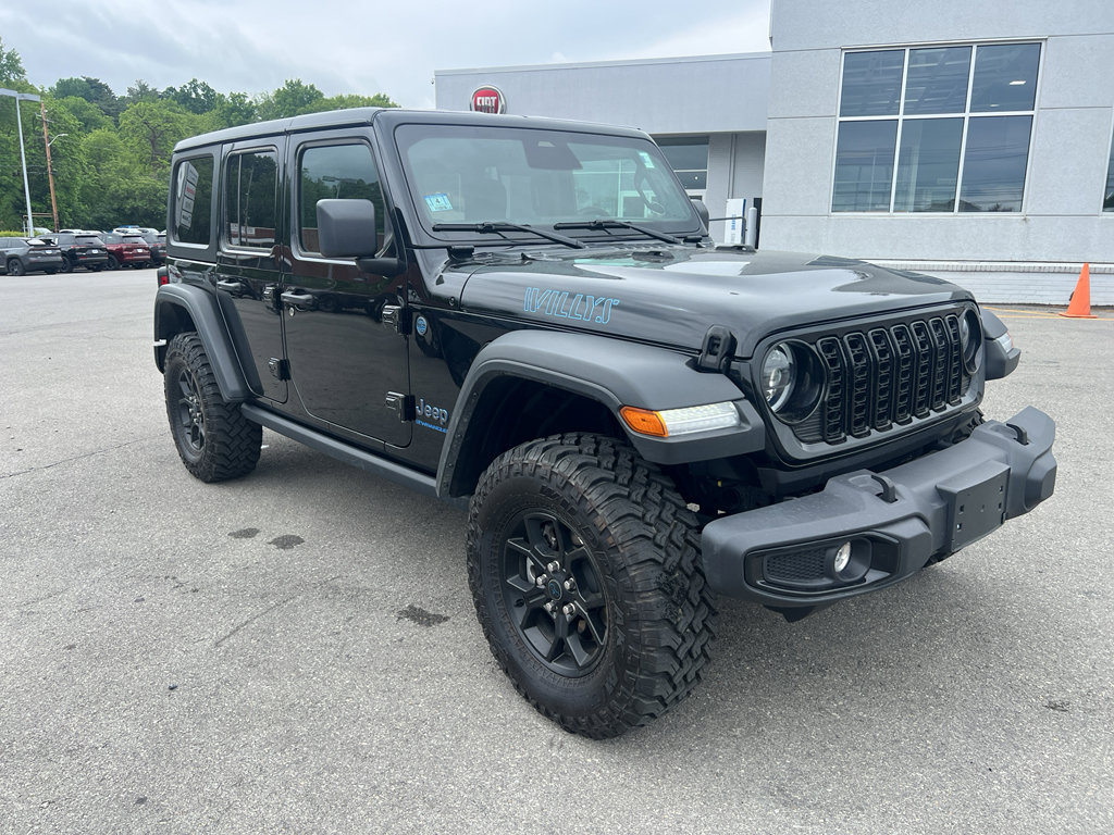 Used 2025 Jeep Wrangler Unlimited Sport S 4xe AWD/4WD image 2