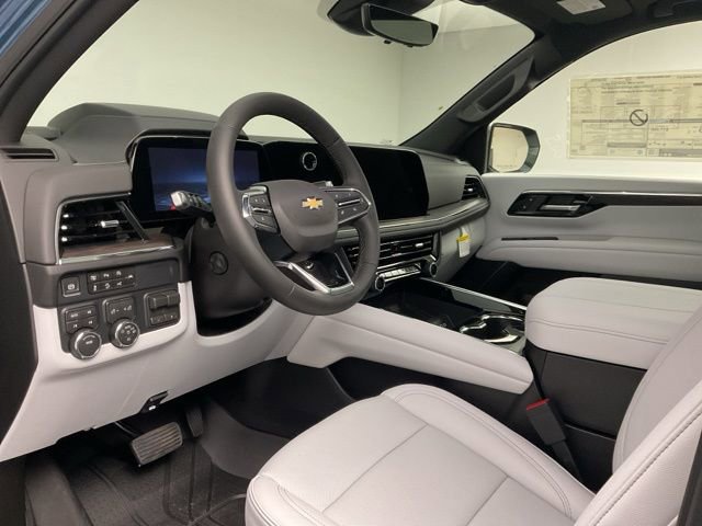 New 2026 Chevrolet Suburban Premier image 11