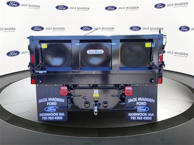 New 2025 Ford F550 4x4 Regular Cab Super Duty image 4