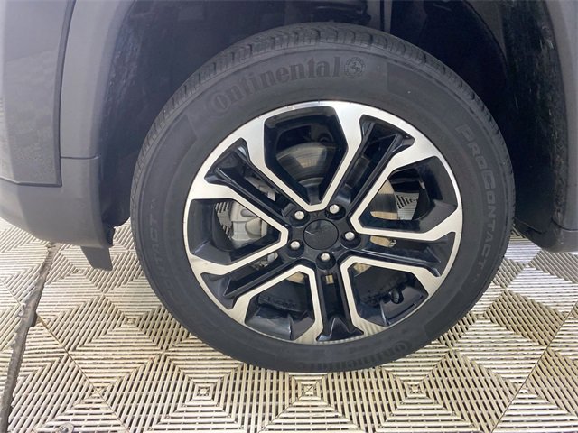 Used 2022 Jeep Compass Limited image 22