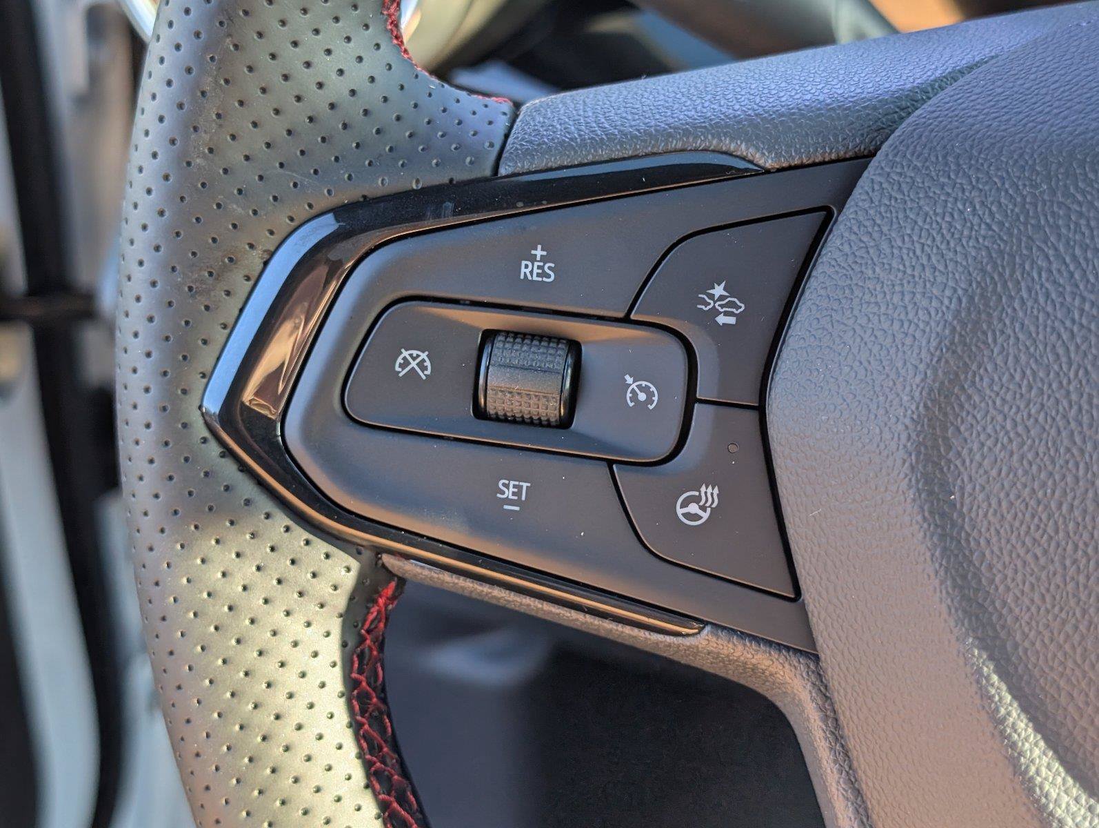 New 2026 Chevrolet Trax RS w/ Driver Confidence Package FWD image 29