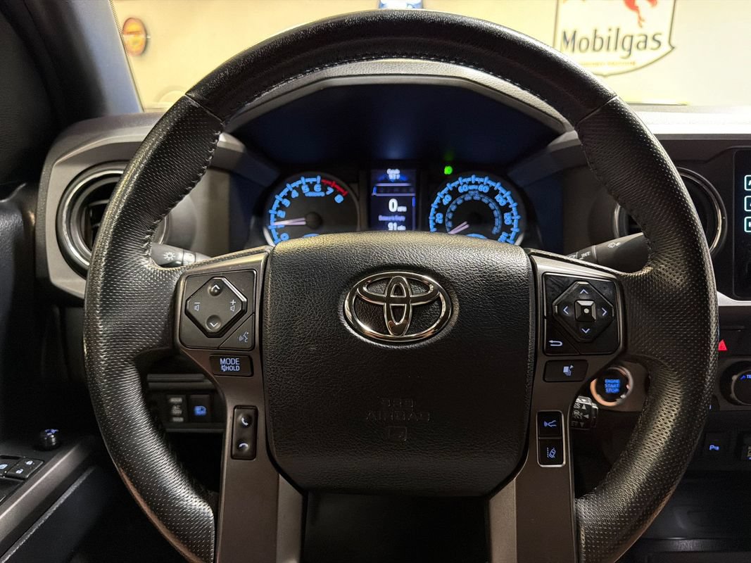 Used 2019 Toyota Tacoma TRD Pro AWD/4WD image 17