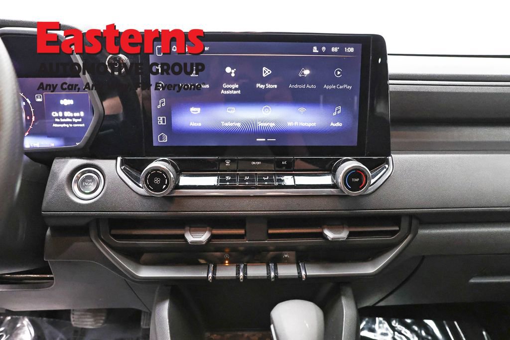 Used 2024 Chevrolet Colorado W/T image 12