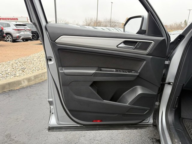 Used 2020 Volkswagen Atlas Cross Sport S image 20