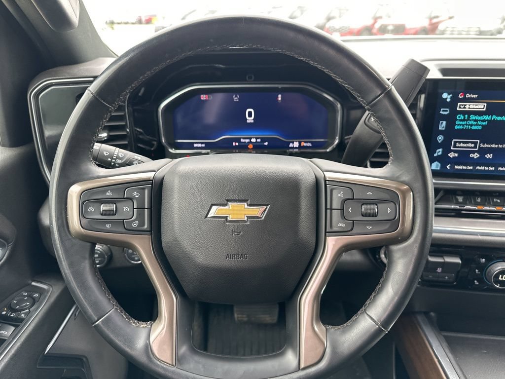 Used 2024 Chevrolet Silverado 2500 High Country w/ Technology Package AWD/4WD image 20