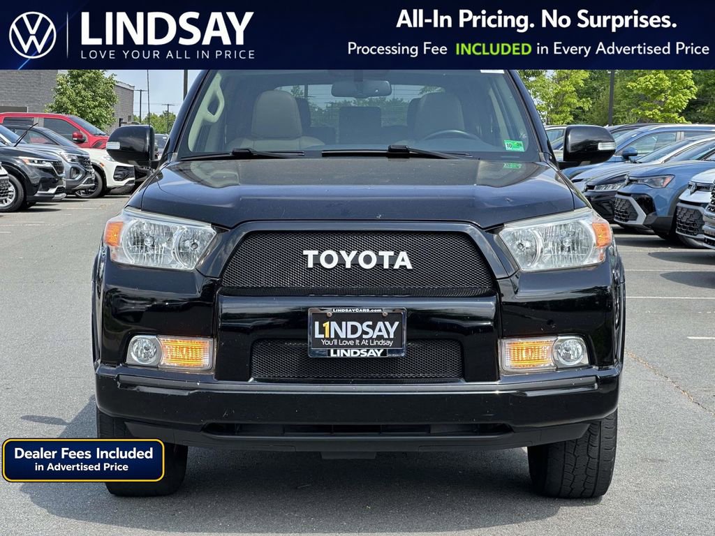 Used 2012 Toyota 4Runner Limited AWD/4WD image 3