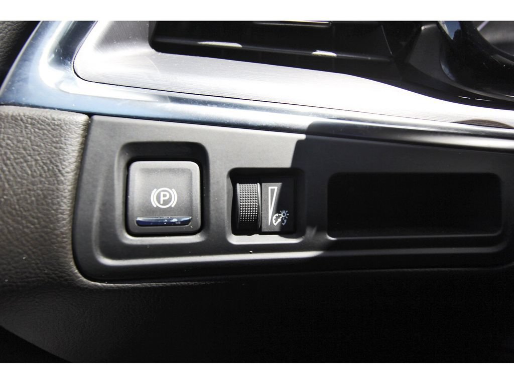 Used 2023 Cadillac XT5 Luxury FWD image 19
