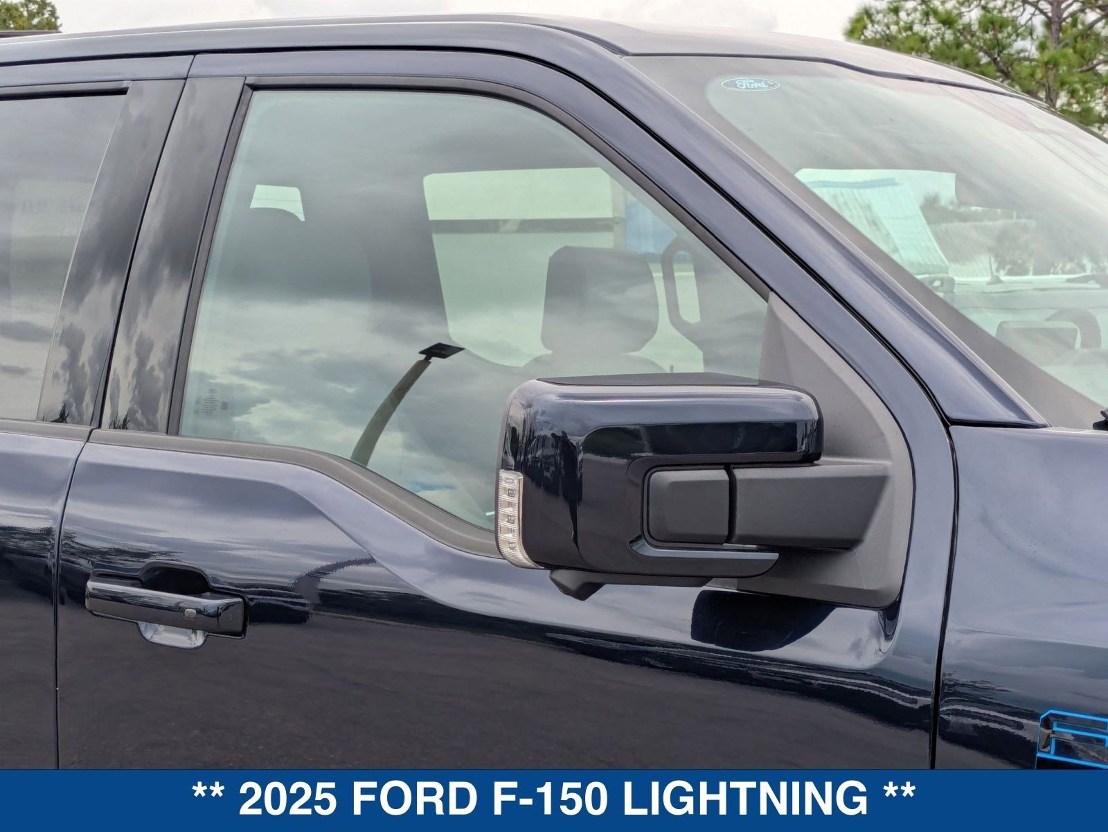 New 2025 Ford F150 Lightning Lariat image 11