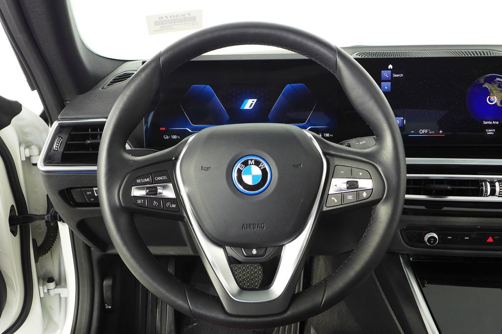 Certified 2023 BMW i4 eDrive35 w/ Premium Package RWD image 27