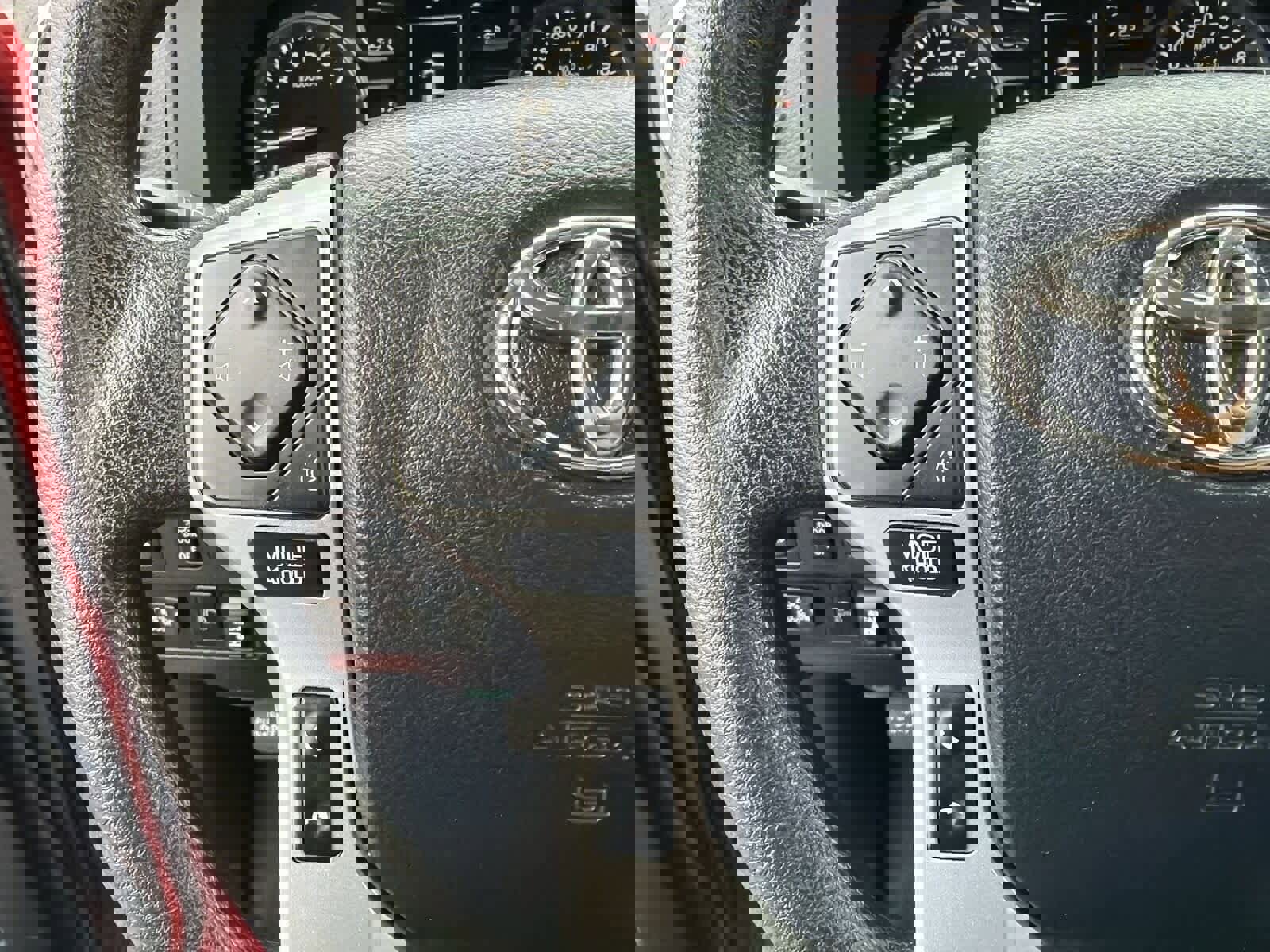 Used 2020 Toyota Tundra SR5 image 28