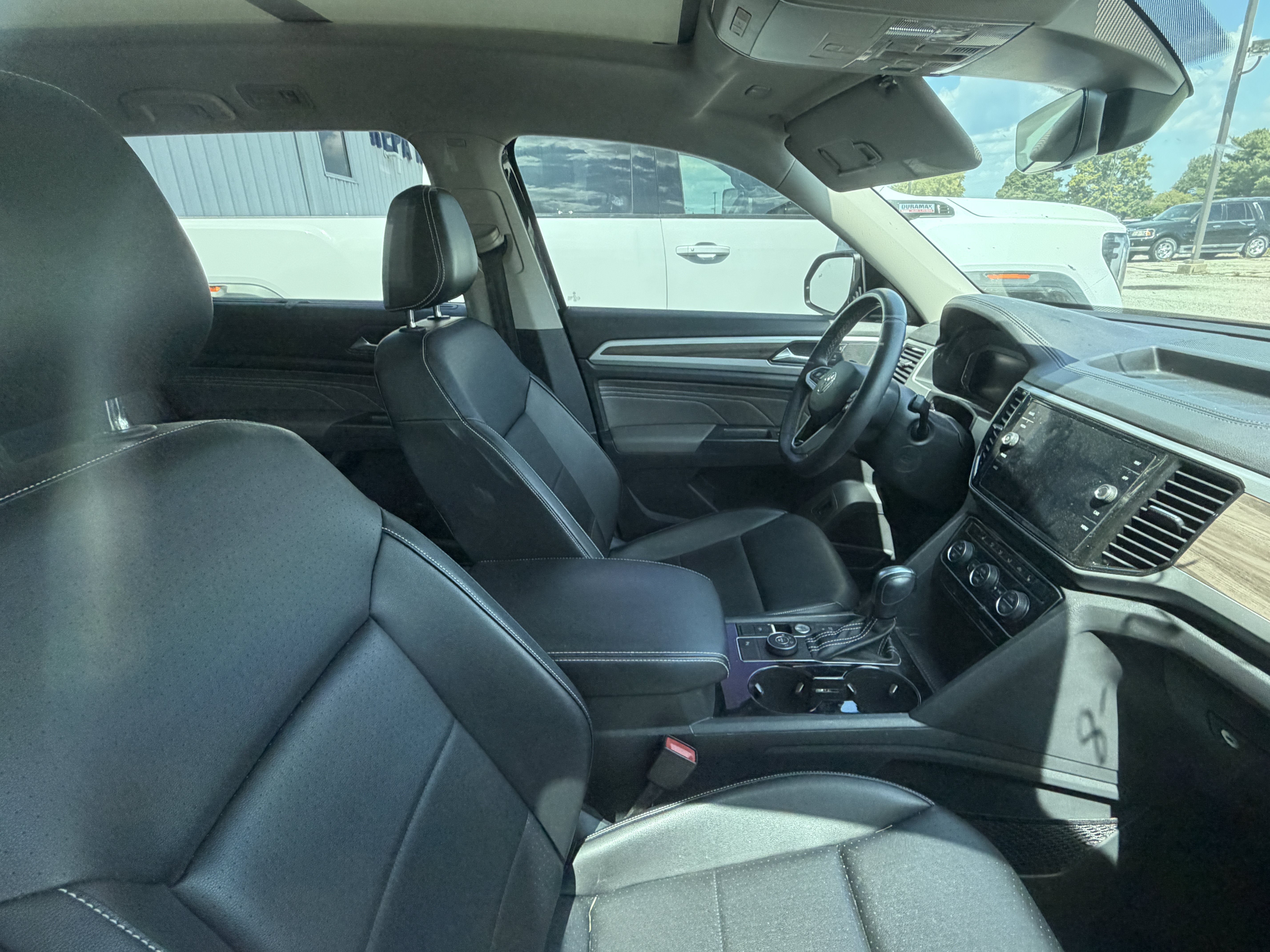 Used 2021 Volkswagen Atlas SEL w/ MDO Package (Bench Seat) AWD/4WD image 12