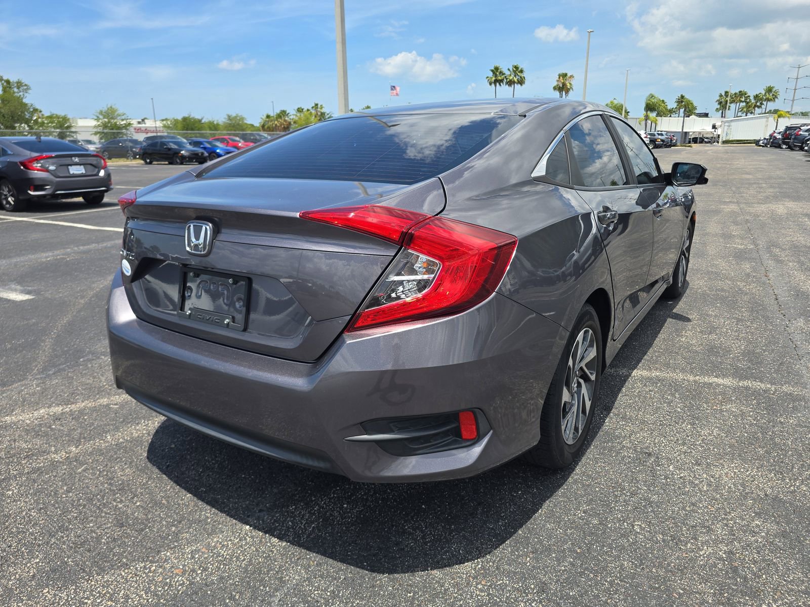 Used 2016 Honda Civic EX image 4