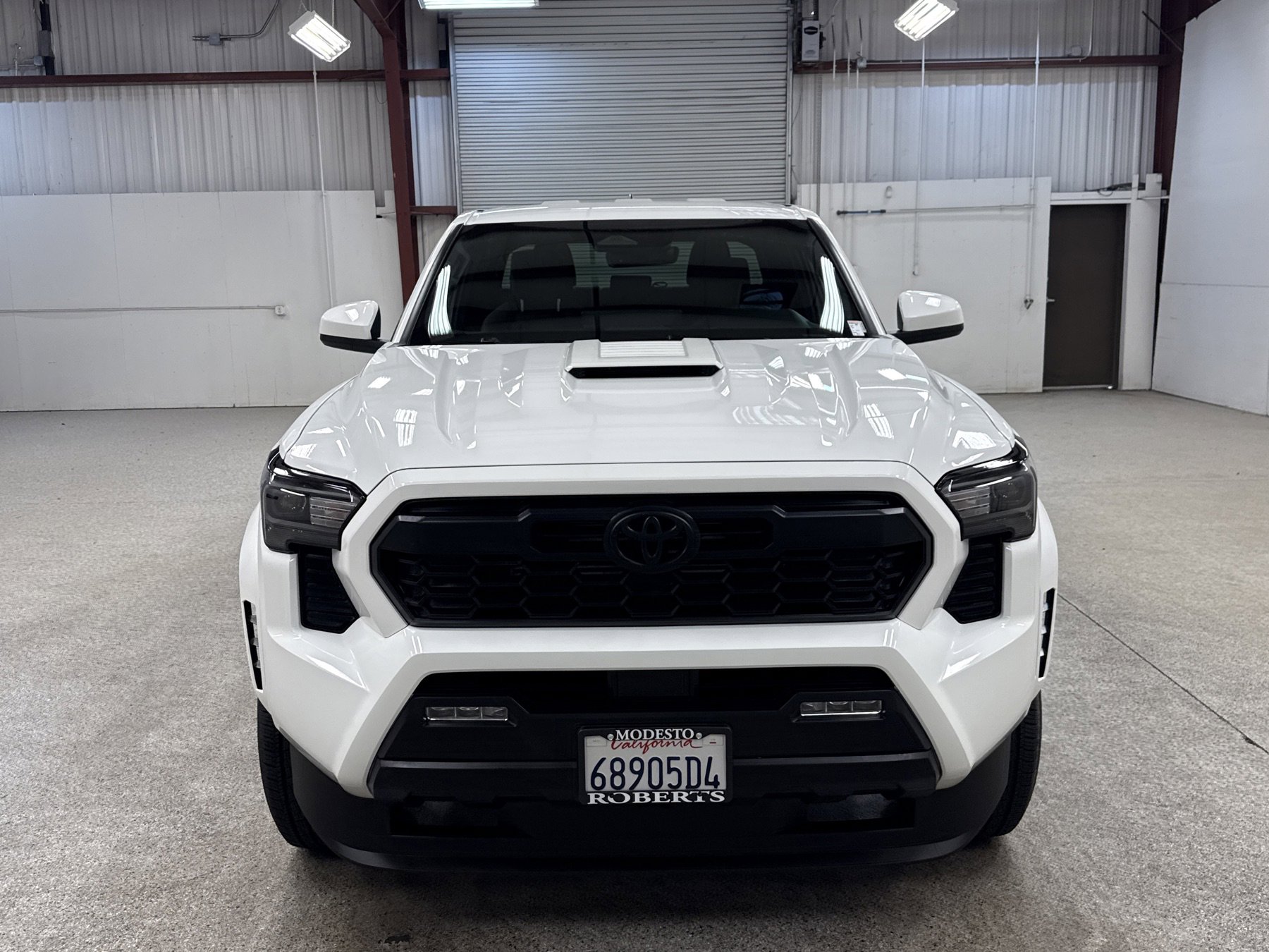 Used 2025 Toyota Tacoma SR5 image 27