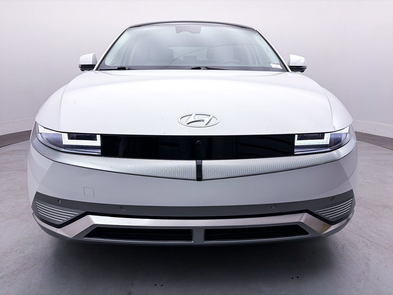 Used 2023 Hyundai Ioniq 5 Limited image 13