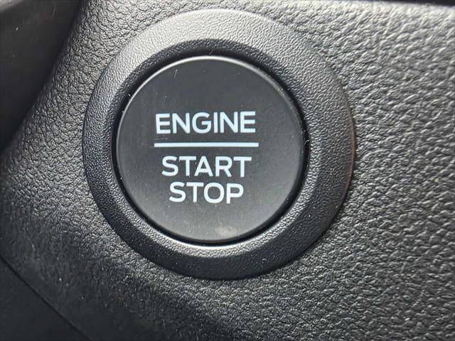 Used 2024 Ford Escape ST-Line AWD/4WD image 32