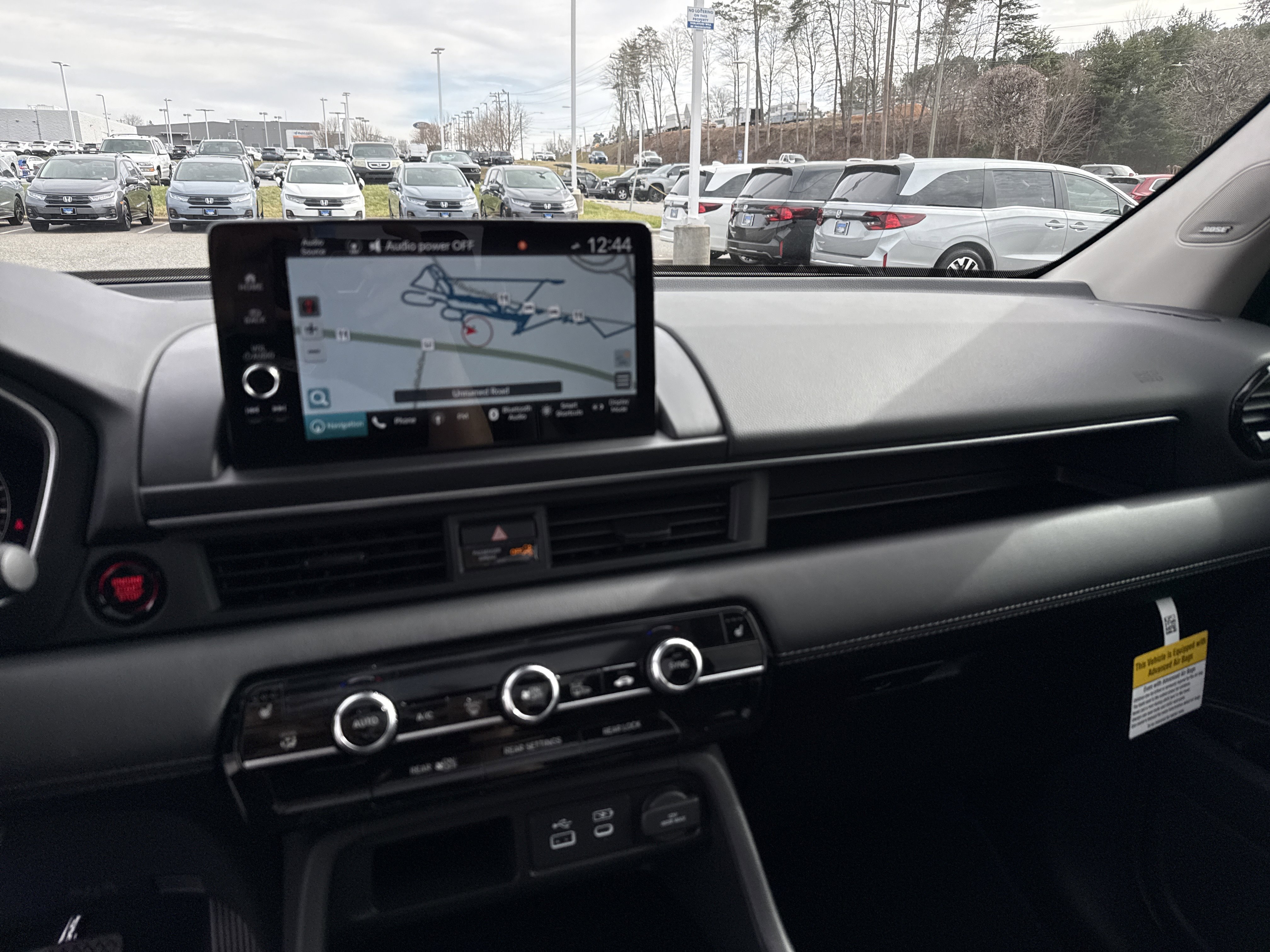 New 2025 Honda Pilot Touring image 22