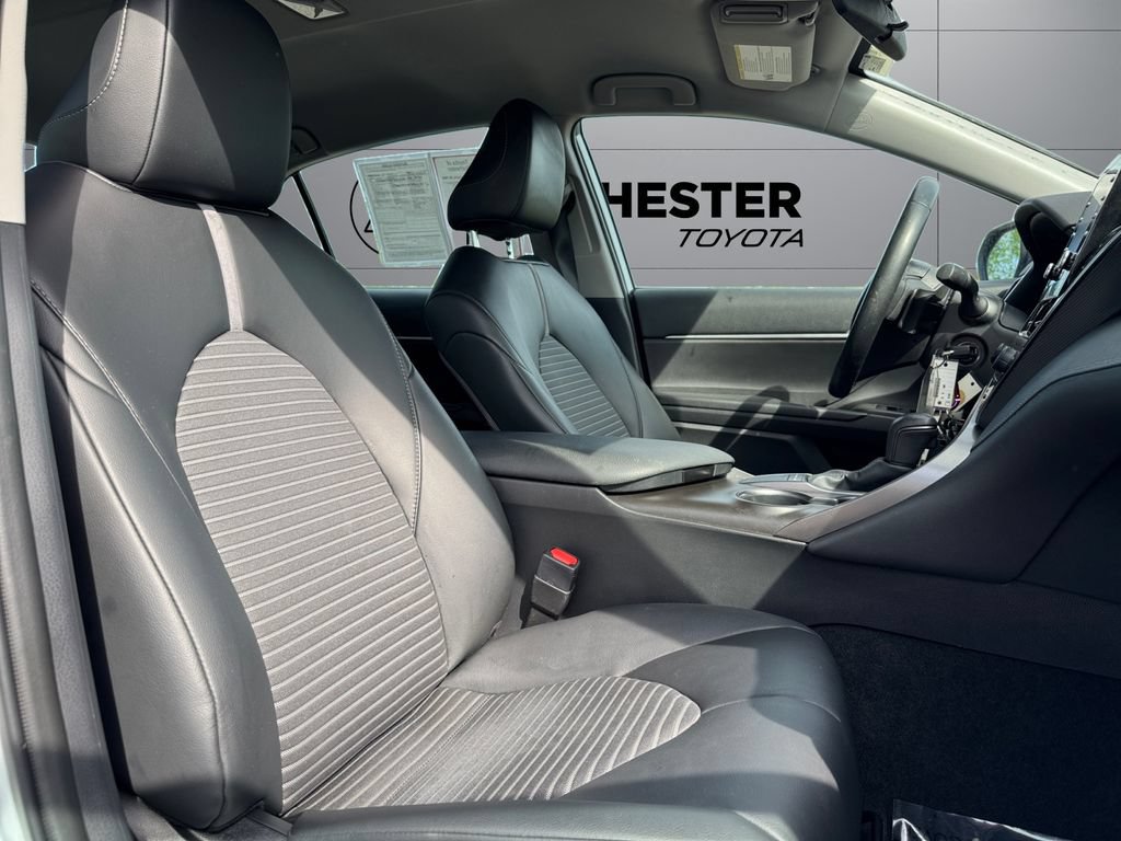 Certified 2023 Toyota Camry SE FWD image 17