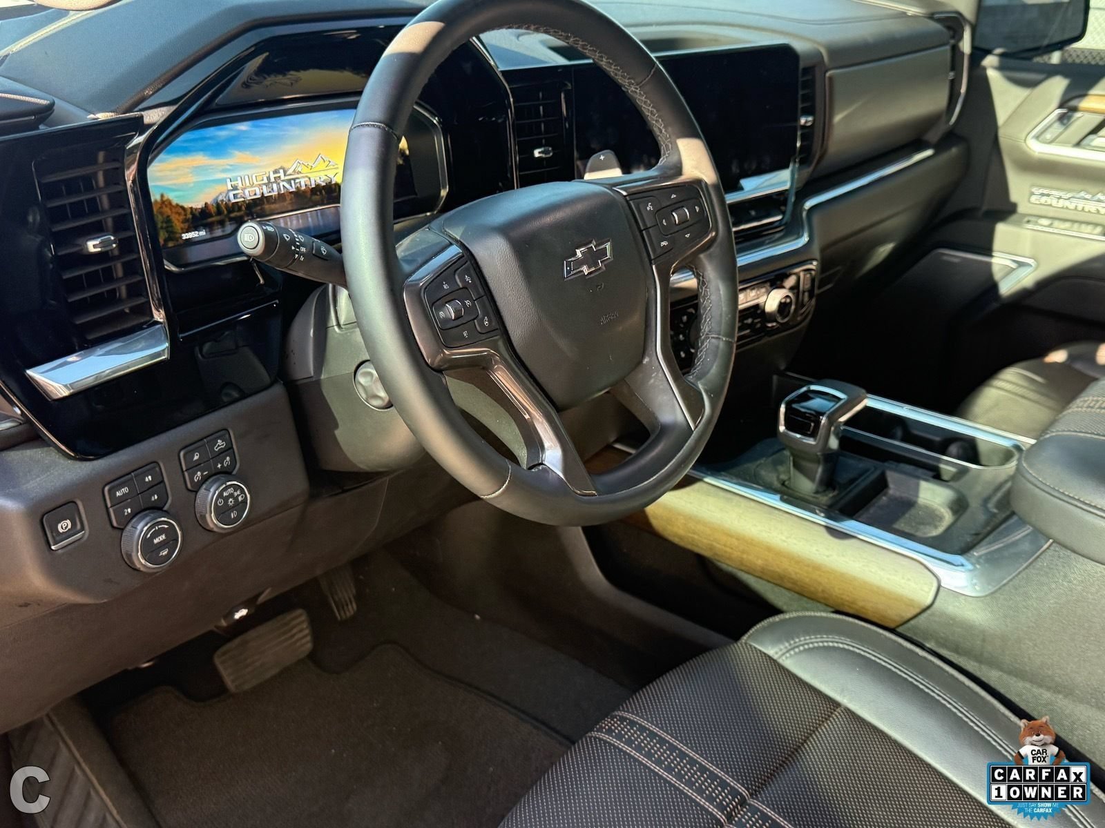 Used 2024 Chevrolet Silverado 1500 High Country w/ Midnight Edition AWD/4WD image 13