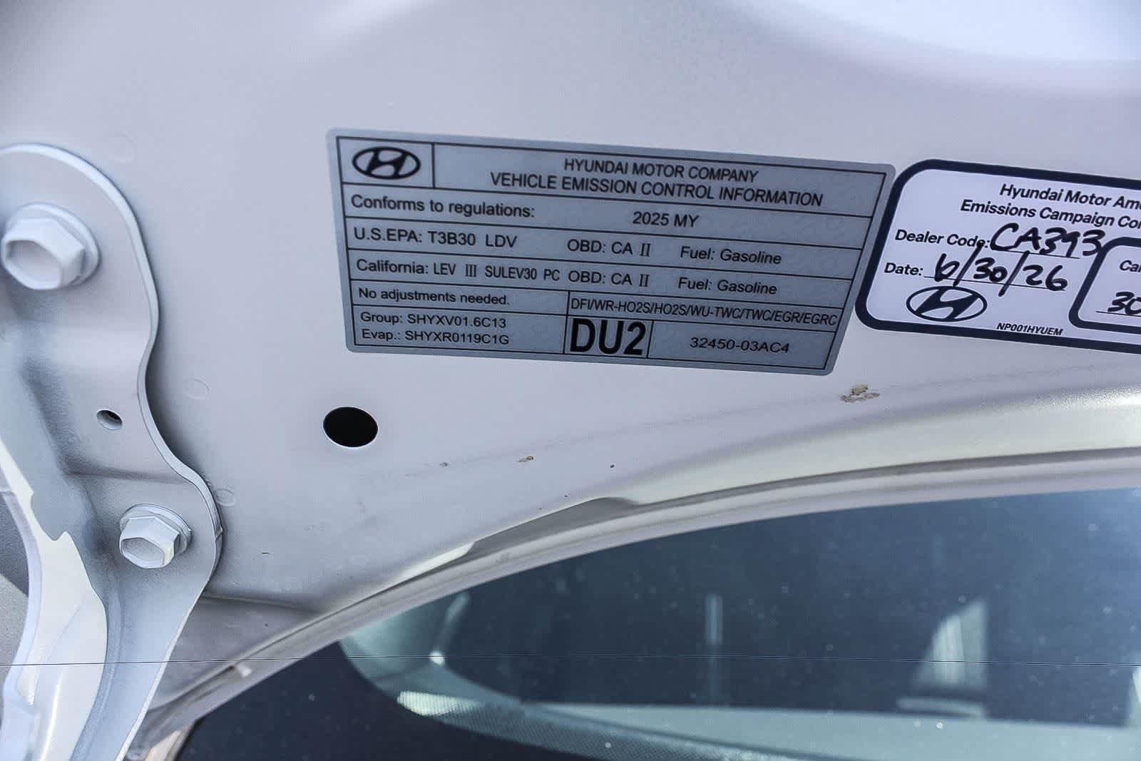 Certified 2025 Hyundai Elantra SEL FWD image 36