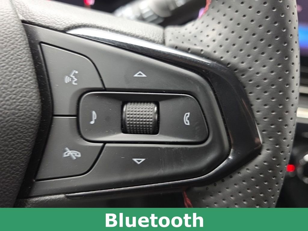 Used 2024 Chevrolet Trax RS w/ Driver Confidence Package image 26