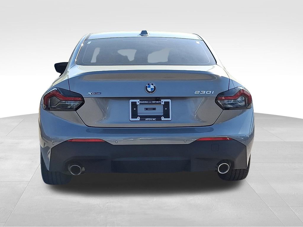 Used 2025 BMW 230i xDrive Coupe AWD/4WD image 5