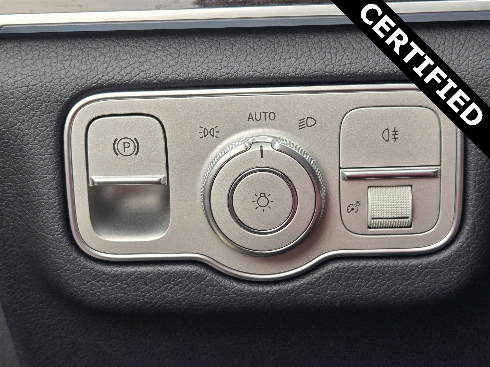 Certified 2025 Mercedes-Benz GLE 350 4MATIC image 20