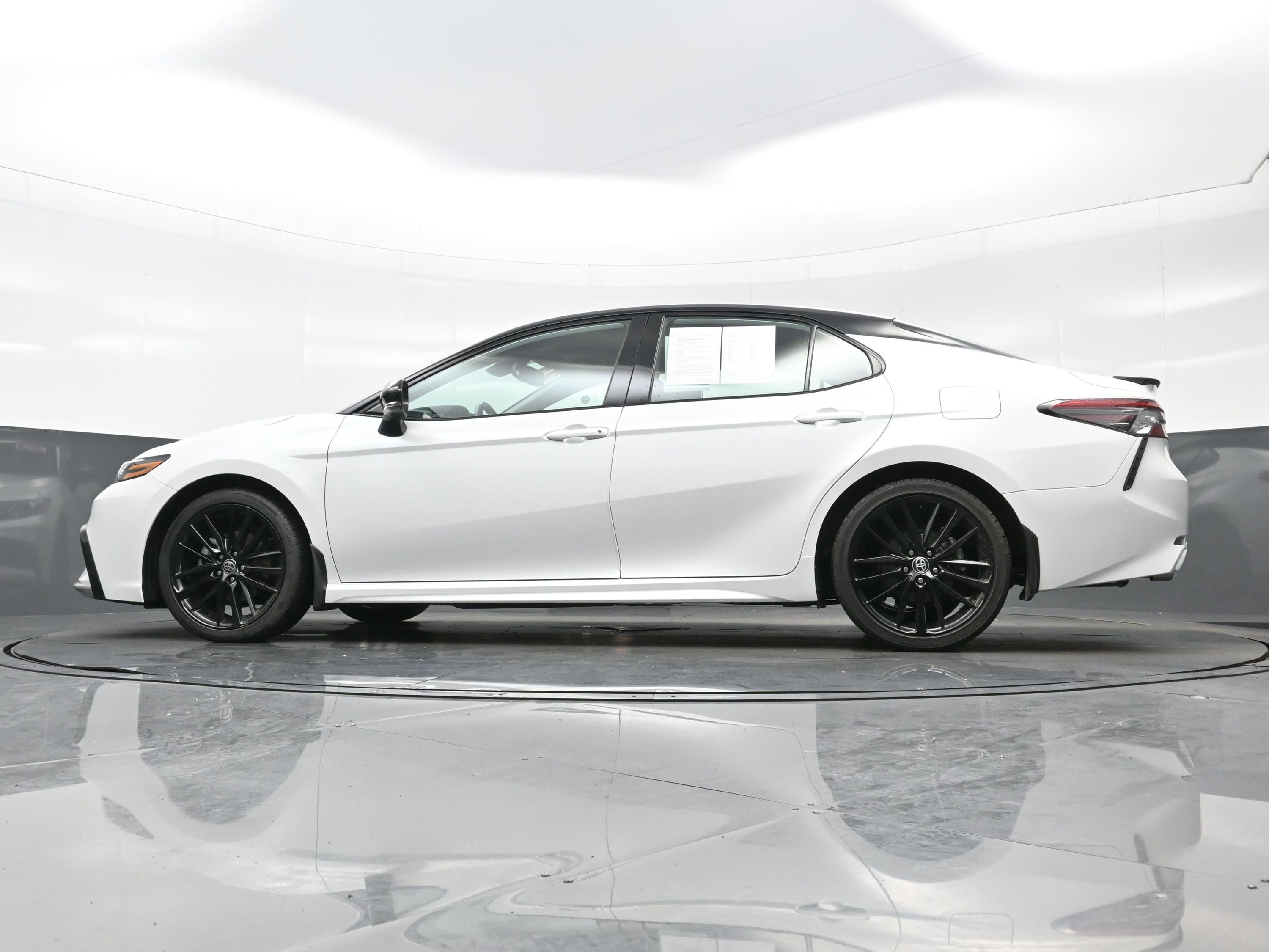 Used 2023 Toyota Camry XSE w/ Cold Weather Package AWD/4WD image 30