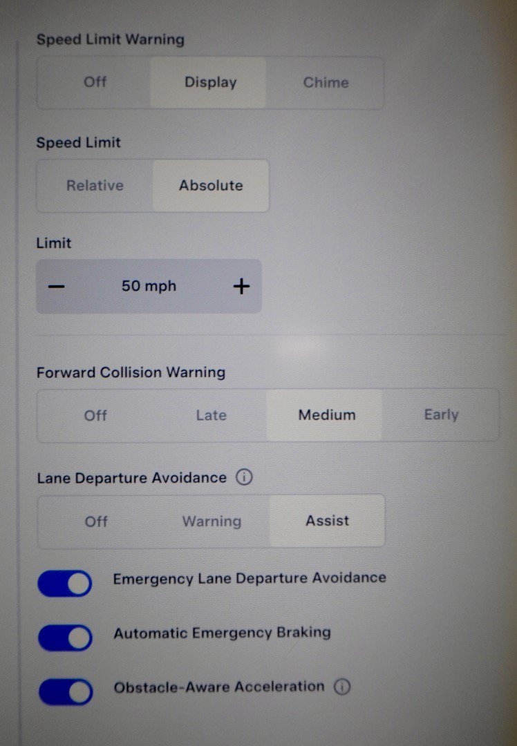 Used 2018 Tesla Model X 75D AWD/4WD image 19