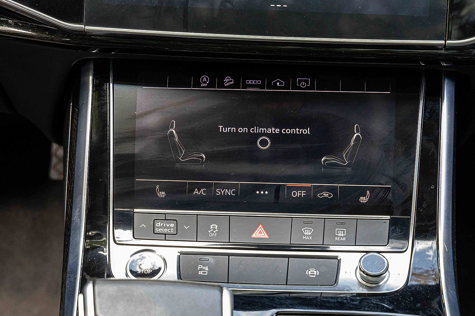 Used 2024 Audi Q7 Premium Plus image 13