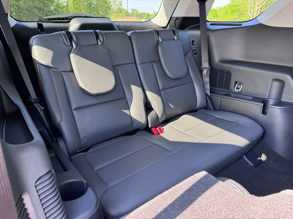 New 2026 Ford Explorer Active w/ Active Comfort Package AWD/4WD image 23
