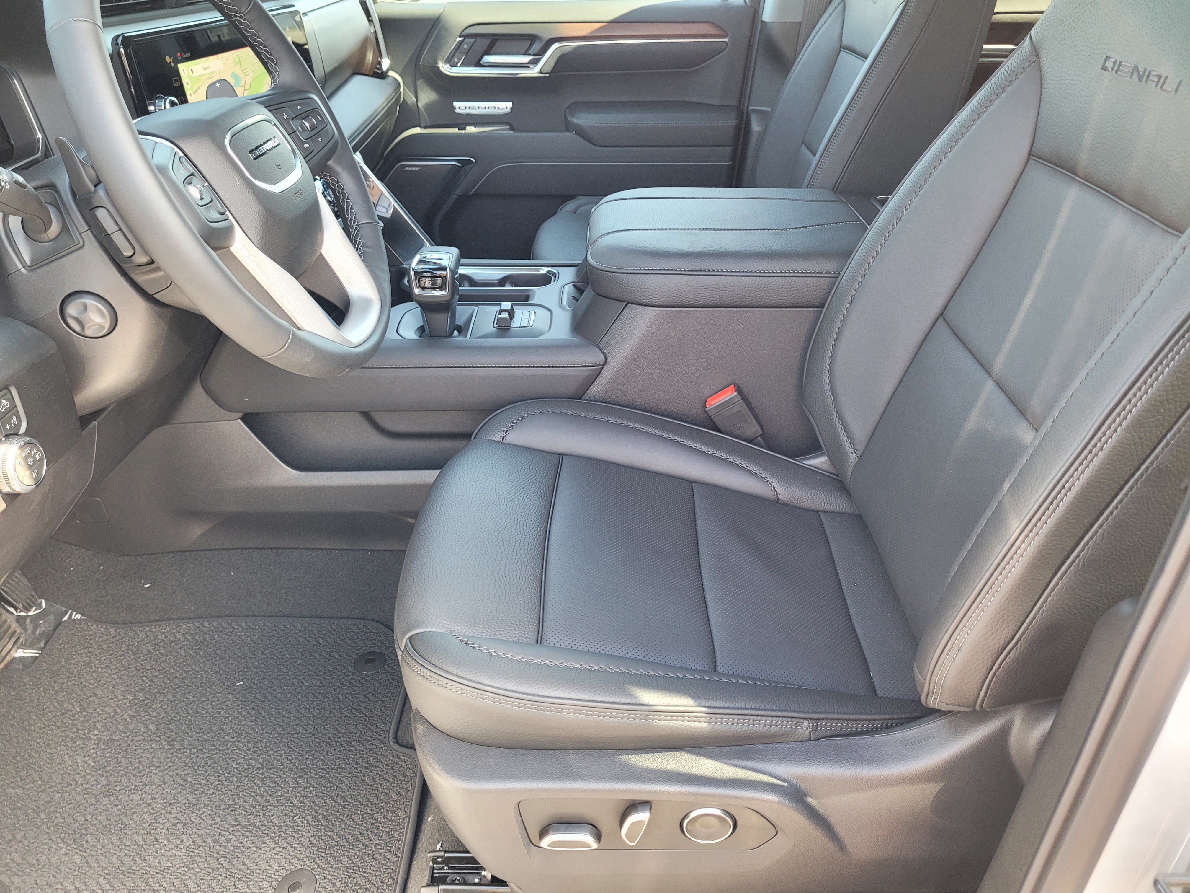 New 2026 GMC Sierra 1500 Denali w/ Denali Reserve Package AWD/4WD image 20