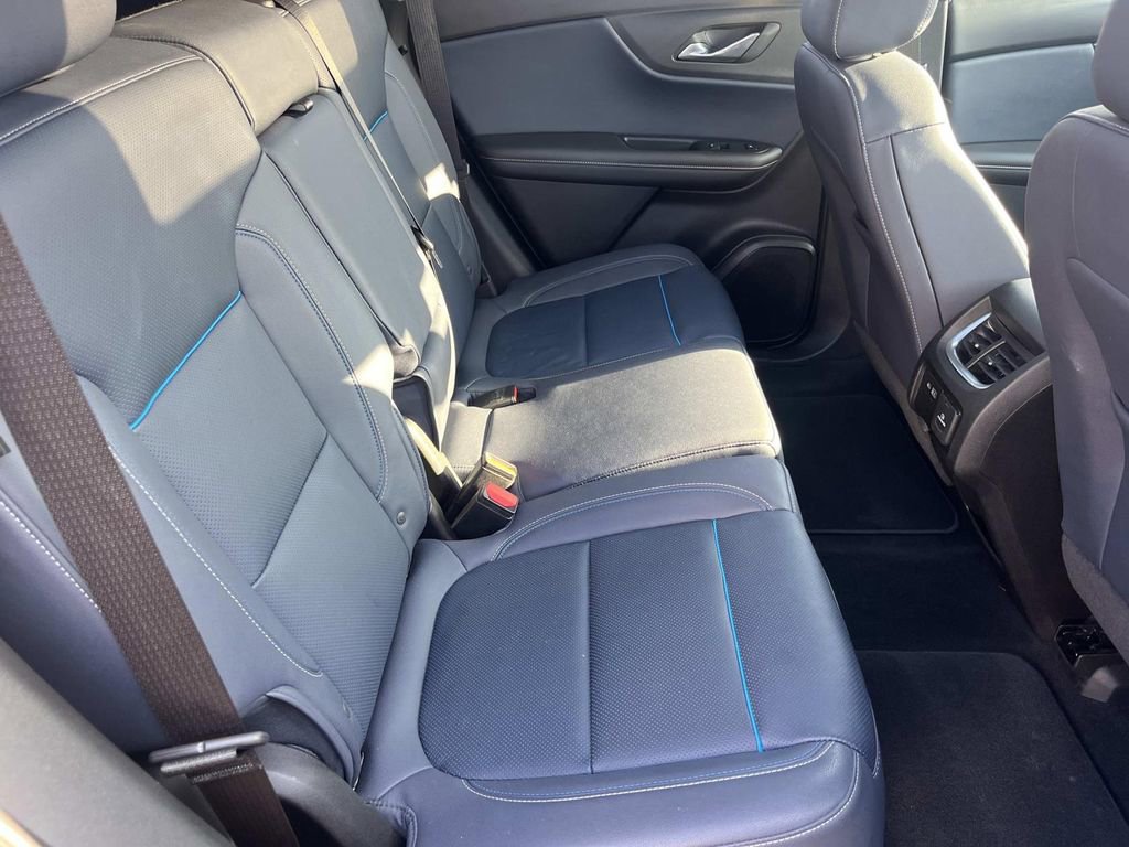 Certified 2023 Chevrolet Blazer RS w/ Driver Confidence II Package image 28