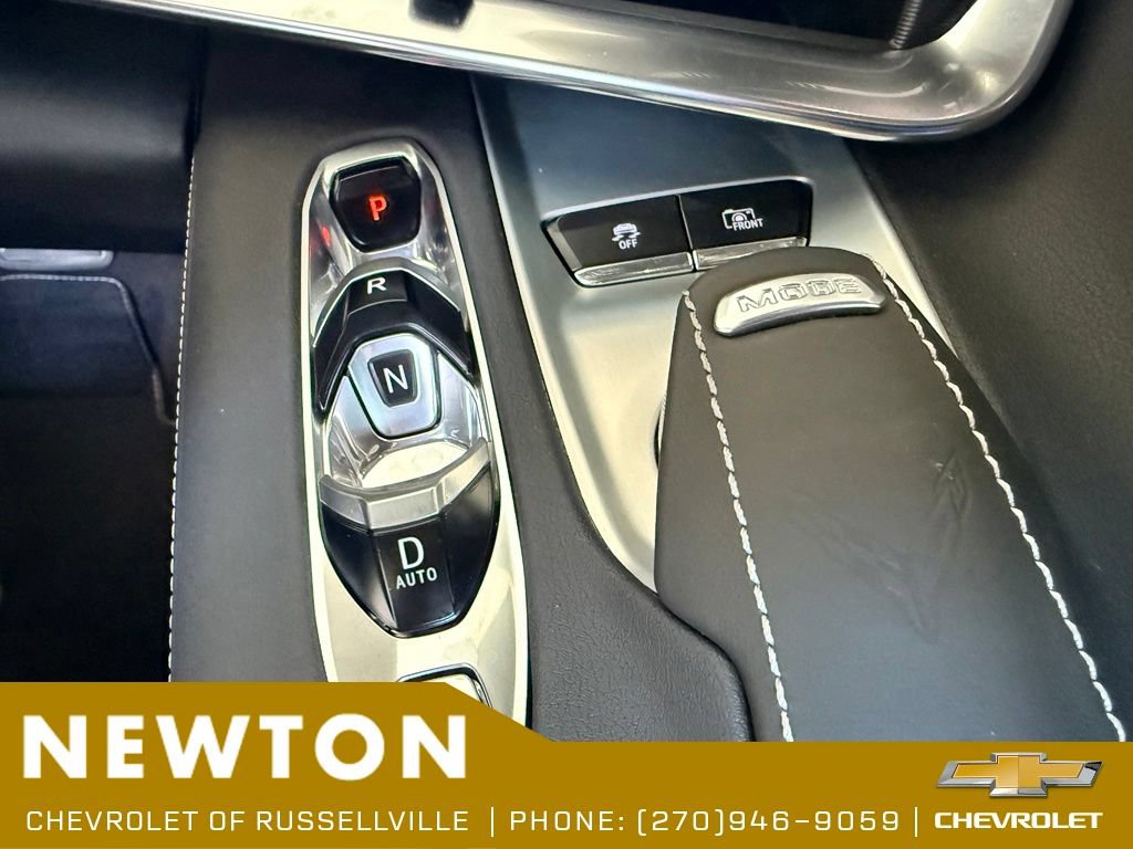 Used 2024 Chevrolet Corvette Stingray Preferred Conv w/ Z51 Performance Package RWD image 15