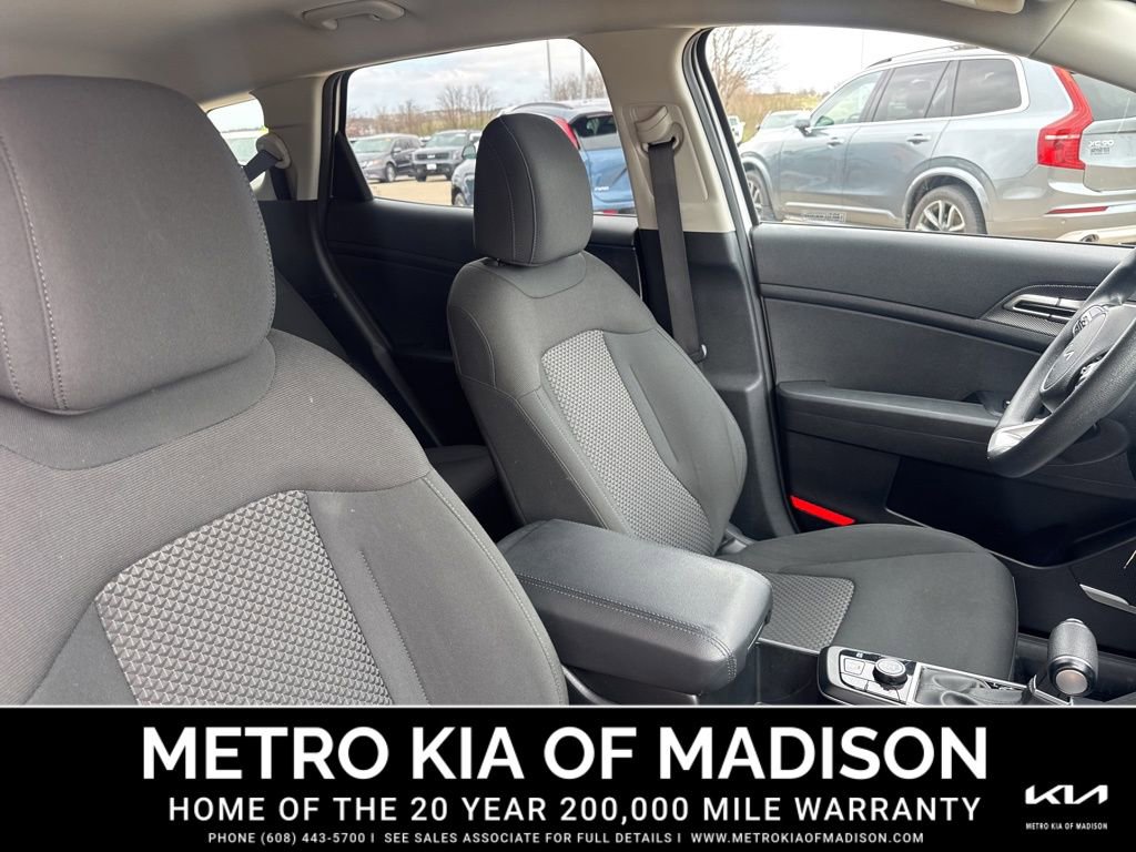 Used 2023 Kia Sportage LX AWD/4WD image 38