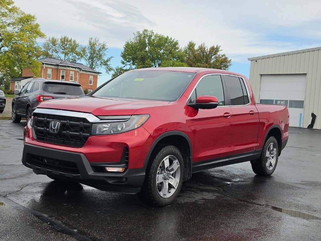 Certified 2025 Honda Ridgeline RTL image 3