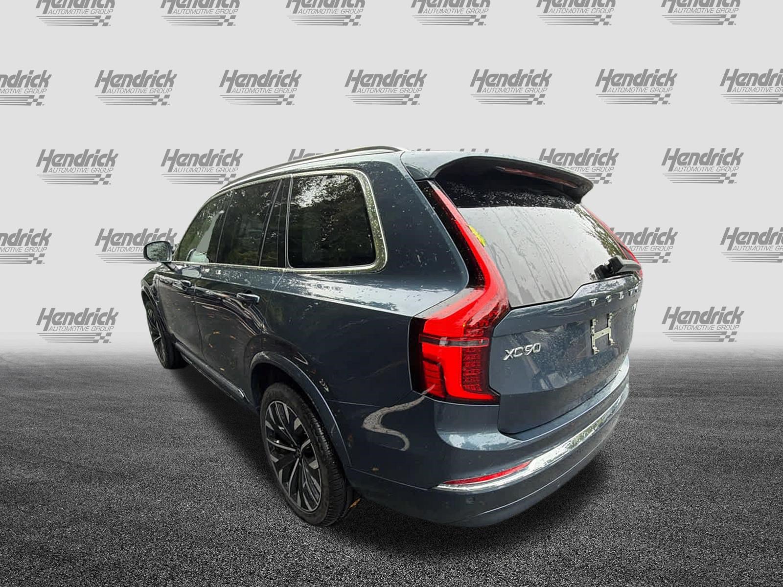 Certified 2026 Volvo XC90 B6 Ultra AWD/4WD image 9